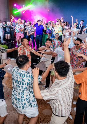 Team Building Bãi Biển & Gala Dinner 3N2D Tại Cam Ranh Cùng Classic Fine Foods Việt Nam