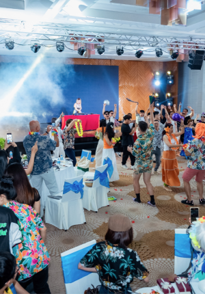 Team Building Bãi Biển & Gala Dinner 3N2D Tại Cam Ranh Cùng Classic Fine Foods Việt Nam