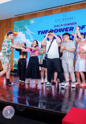 Team Building Bãi Biển & Gala Dinner 3N2D Tại Cam Ranh Cùng Classic Fine Foods Việt Nam