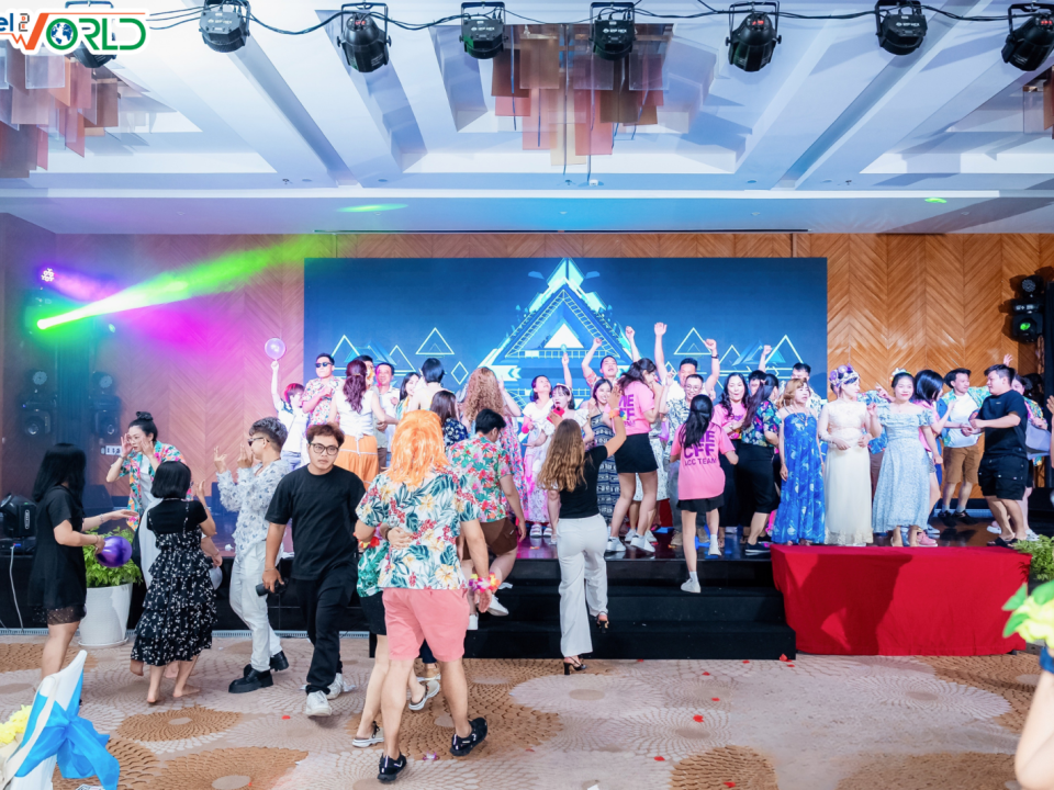 Team Building Bãi Biển & Gala Dinner 3N2D Tại Cam Ranh Cùng Classic Fine Foods Việt Nam