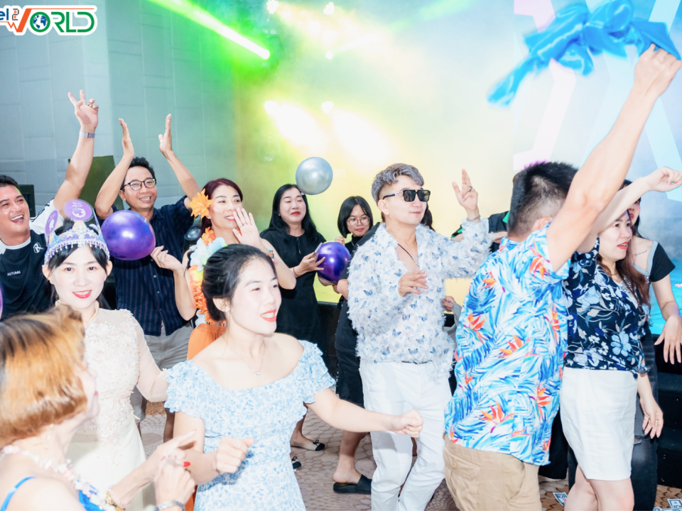 Team Building Bãi Biển & Gala Dinner 3N2D Tại Cam Ranh Cùng Classic Fine Foods Việt Nam