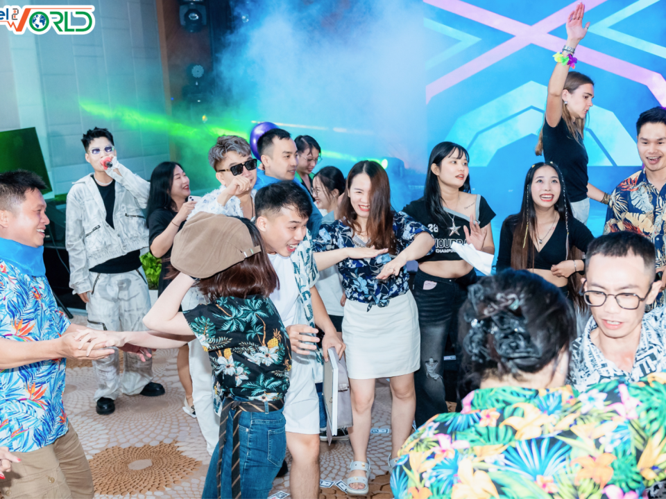 Team Building Bãi Biển & Gala Dinner 3N2D Tại Cam Ranh Cùng Classic Fine Foods Việt Nam