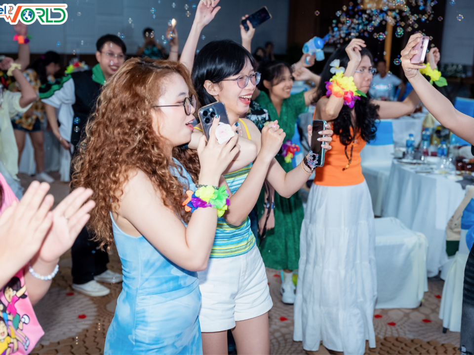 Team Building Bãi Biển & Gala Dinner 3N2D Tại Cam Ranh Cùng Classic Fine Foods Việt Nam