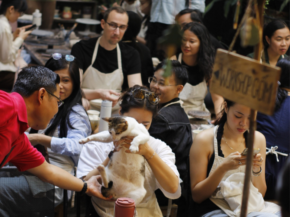 Team Building Workshop Làm Gốm Cùng Vietnam Children