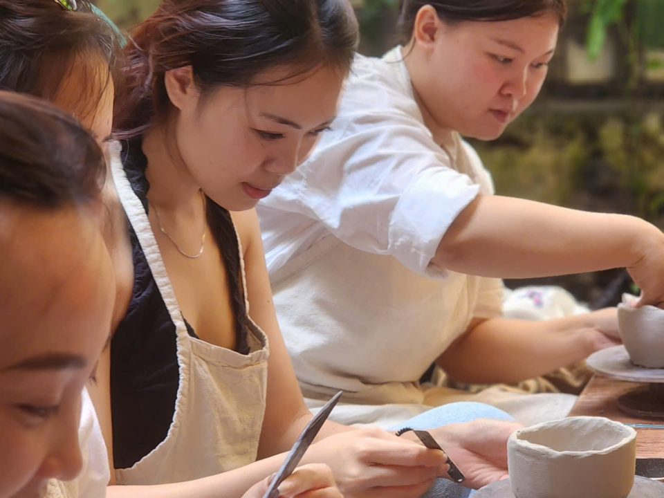 Team Building Workshop Làm Gốm Cùng Vietnam Children